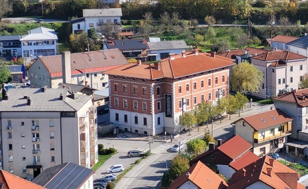 Notranjski muzej Postojna